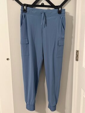 All in Motion Girl’s Woven Cargo Jogger Pants